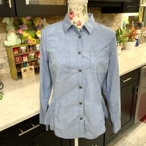 Woolrich Top Womens Sz Medium Blue Chambray Speckle Long Sleeve Button Up Denim